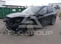 2021 Ford ESCAPE photo