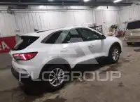 2021 Ford ESCAPE photo