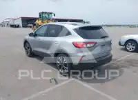 2021 Ford ESCAPE photo
