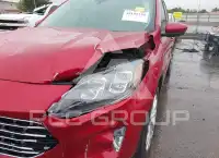 2021 Ford ESCAPE photo