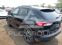 2021 Ford ESCAPE photo