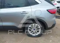 2021 Ford ESCAPE photo