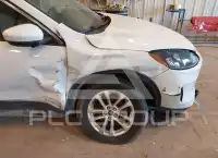 2021 Ford ESCAPE photo