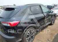 2021 Ford ESCAPE photo