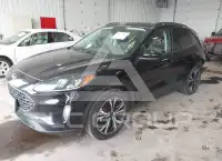 2021 Ford ESCAPE photo
