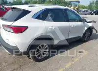 2021 Ford ESCAPE photo