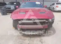2021 Ford MUSTANG photo