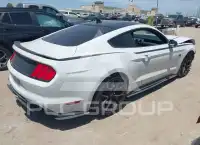 2021 Ford MUSTANG фото
