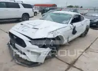 2021 Ford MUSTANG photo