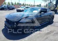 2021 Ford MUSTANG photo