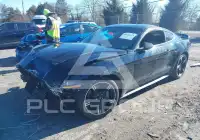 2021 Ford MUSTANG фото