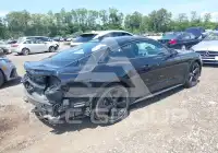 2021 Ford MUSTANG photo