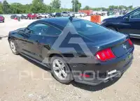 2021 Ford MUSTANG photo