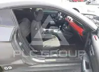 2021 Ford MUSTANG photo