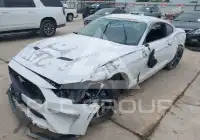2021 Ford MUSTANG photo