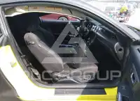 2021 Ford MUSTANG photo
