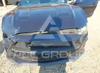 2021 Ford MUSTANG photo