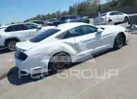 2021 Ford MUSTANG фото