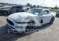 2021 Ford MUSTANG фото