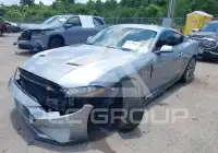 2021 Ford MUSTANG photo