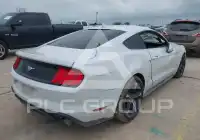 2021 Ford MUSTANG photo