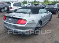 2021 Ford MUSTANG photo