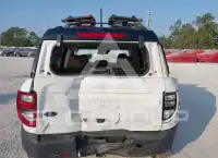 2021 Ford BRONCO photo