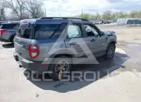 2021 Ford BRONCO photo