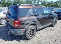 2021 Ford BRONCO photo