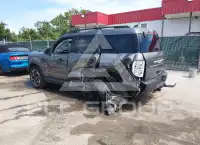 2021 Ford BRONCO photo