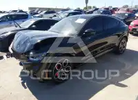 2021 Ford MUSTANG фото