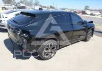 2021 Ford MUSTANG фото