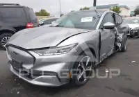 2021 Ford MUSTANG фото