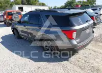 2021 Ford EXPLORER photo