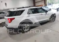 2021 Ford EXPLORER photo