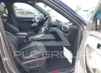 2021 Ford EXPLORER photo