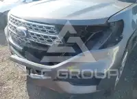 2021 Ford EXPLORER photo