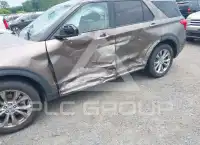 2021 Ford EXPLORER photo