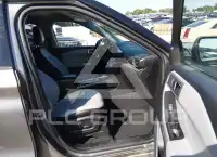 2021 Ford EXPLORER photo