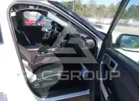 2021 Ford EXPLORER фото