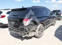2021 Ford EXPLORER photo