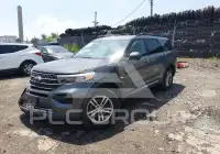 2021 Ford EXPLORER photo
