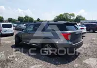 2021 Ford EXPLORER photo
