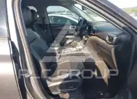 2021 Ford EXPLORER photo