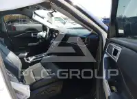 2021 Ford EXPLORER photo