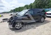 2021 Ford EXPLORER photo