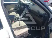 2021 Ford EXPLORER photo