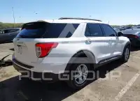 2021 Ford EXPLORER photo