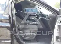 2021 Ford EXPLORER photo