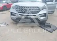 2021 Ford EXPLORER photo